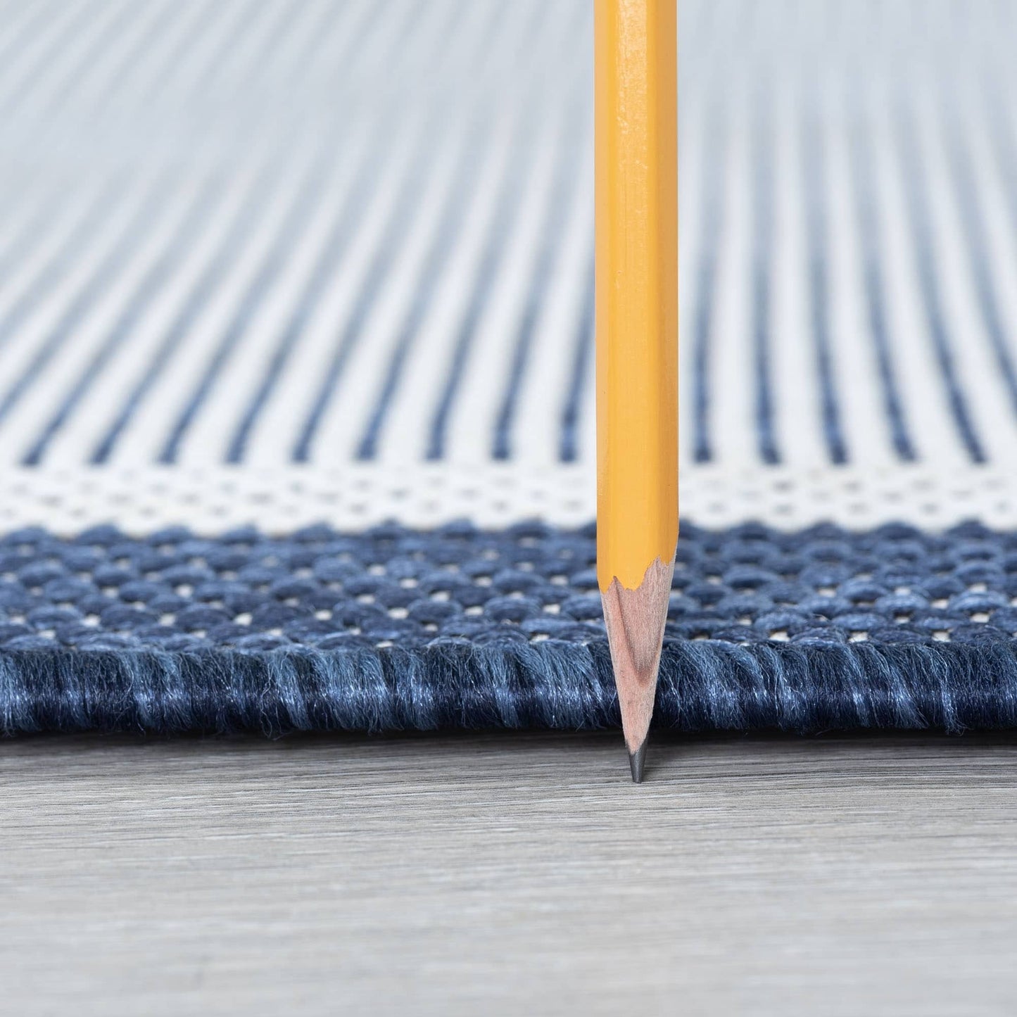 Exo Coastal Geometric Indoor/Outdoor Area Rug