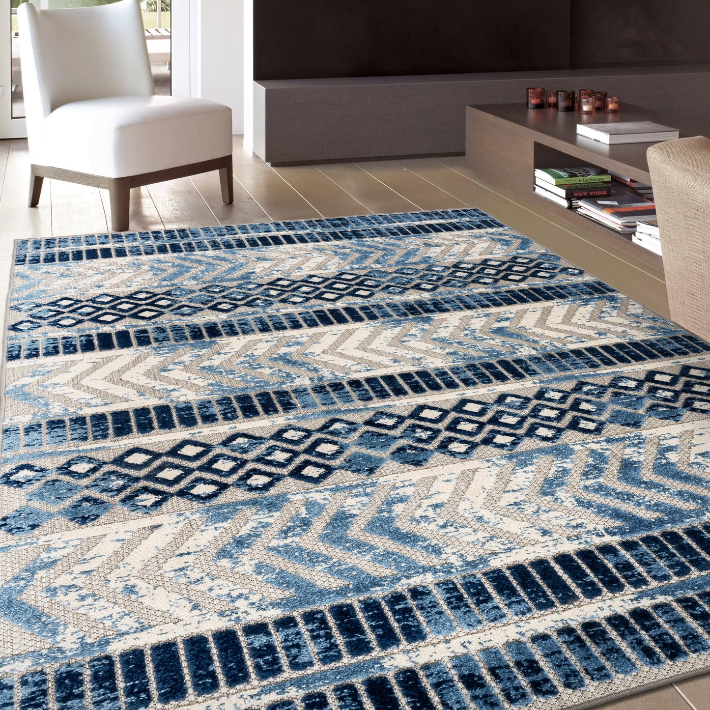 World Rug Gallery Distressed Geometric Indoor/Outdoor Area Rug