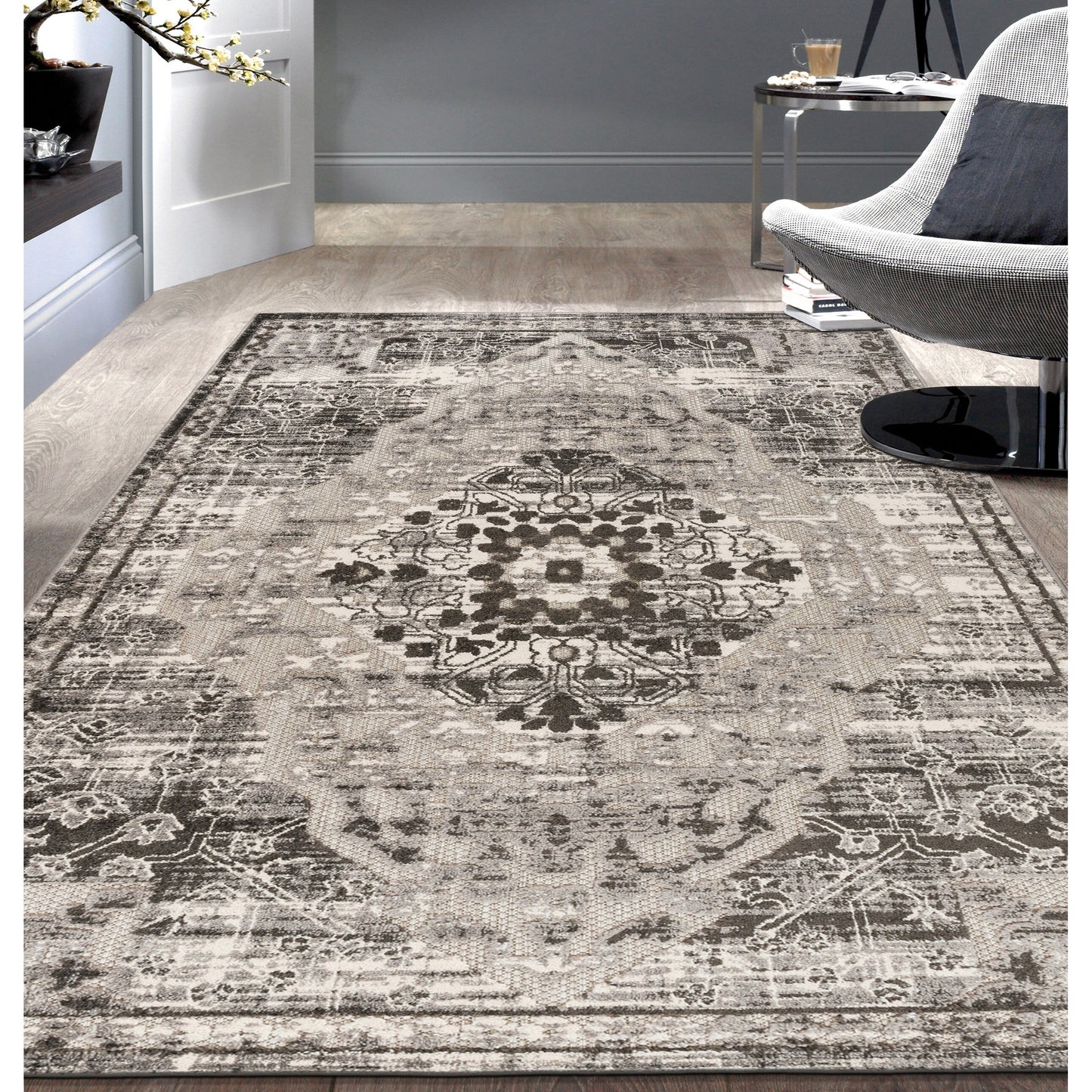 World Rug Gallery Distressed Traditional Indoor/Outdoor Area Rug