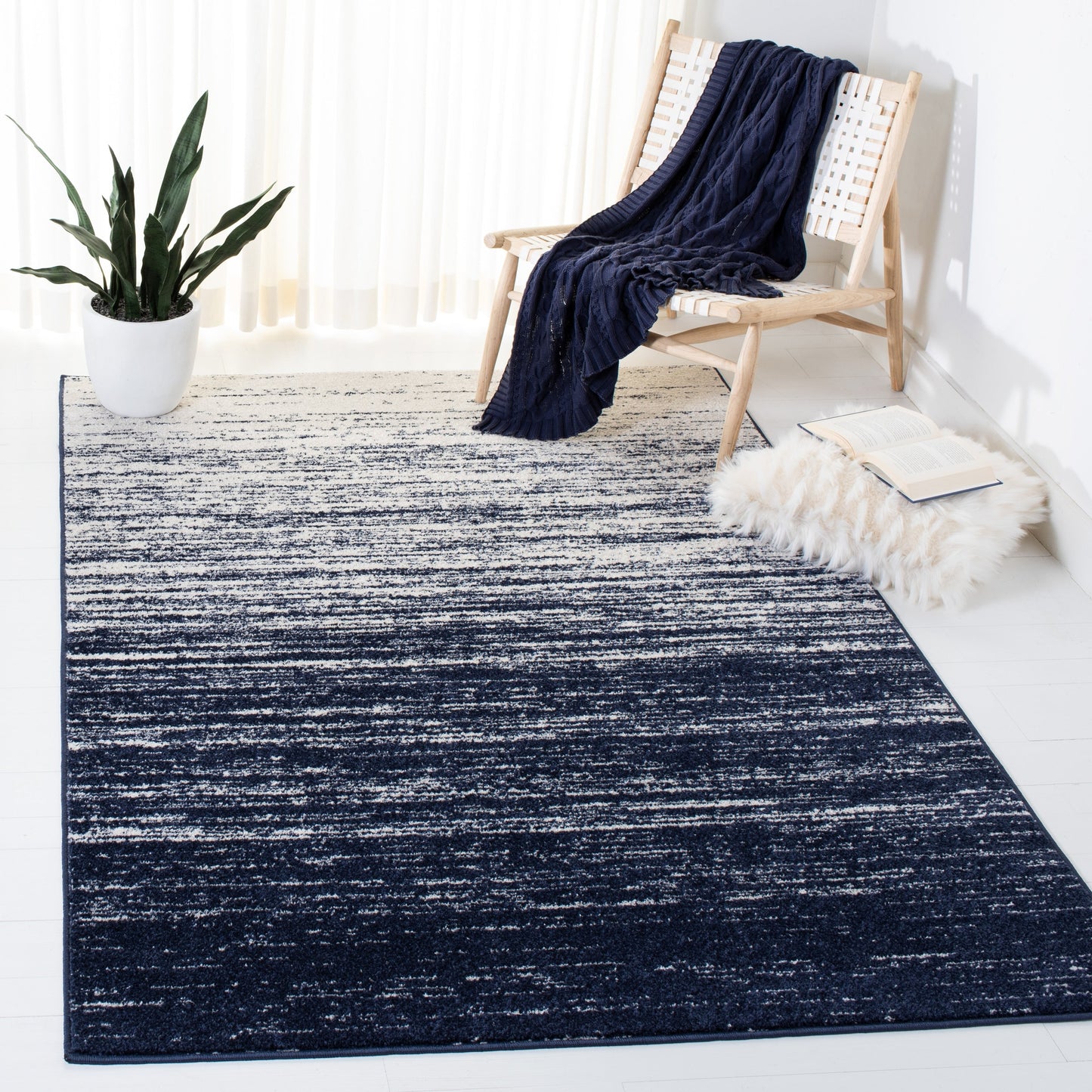 SAFAVIEH Adirondack Mieko Modern Ombre Distressed Area Rug