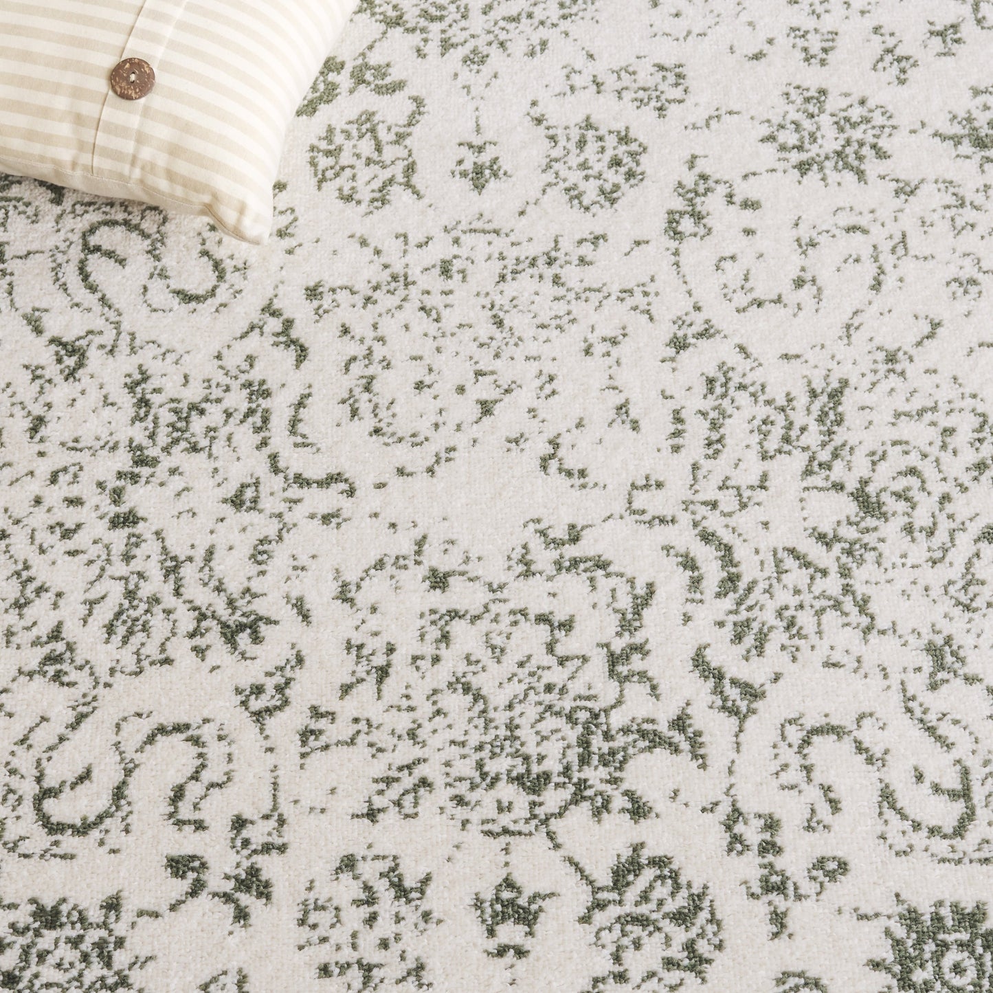 SAFAVIEH Adirondack Riin Rustic Shabby Chic Distressed Rug