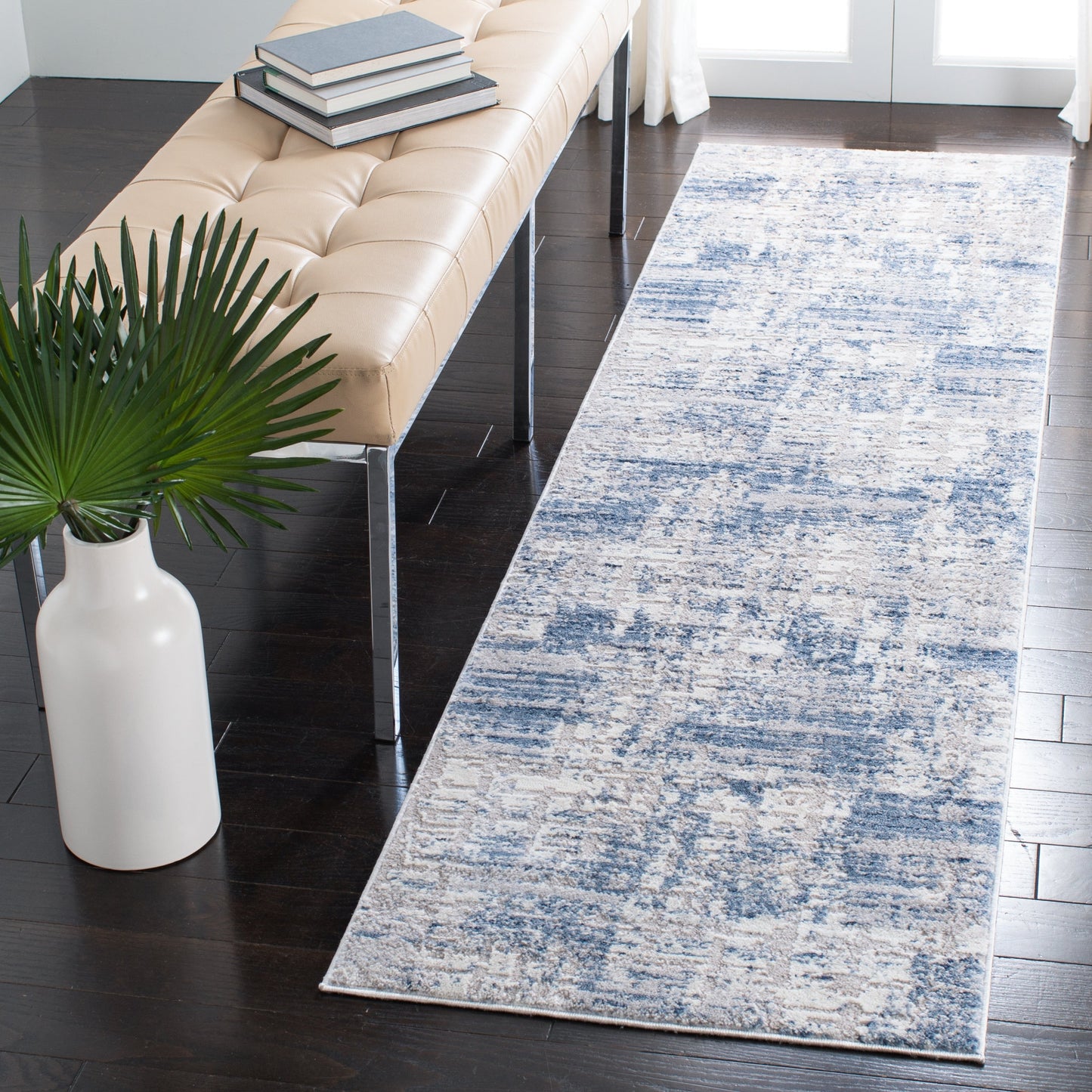 SAFAVIEH Amelia Marjolene Modern Abstract Rug