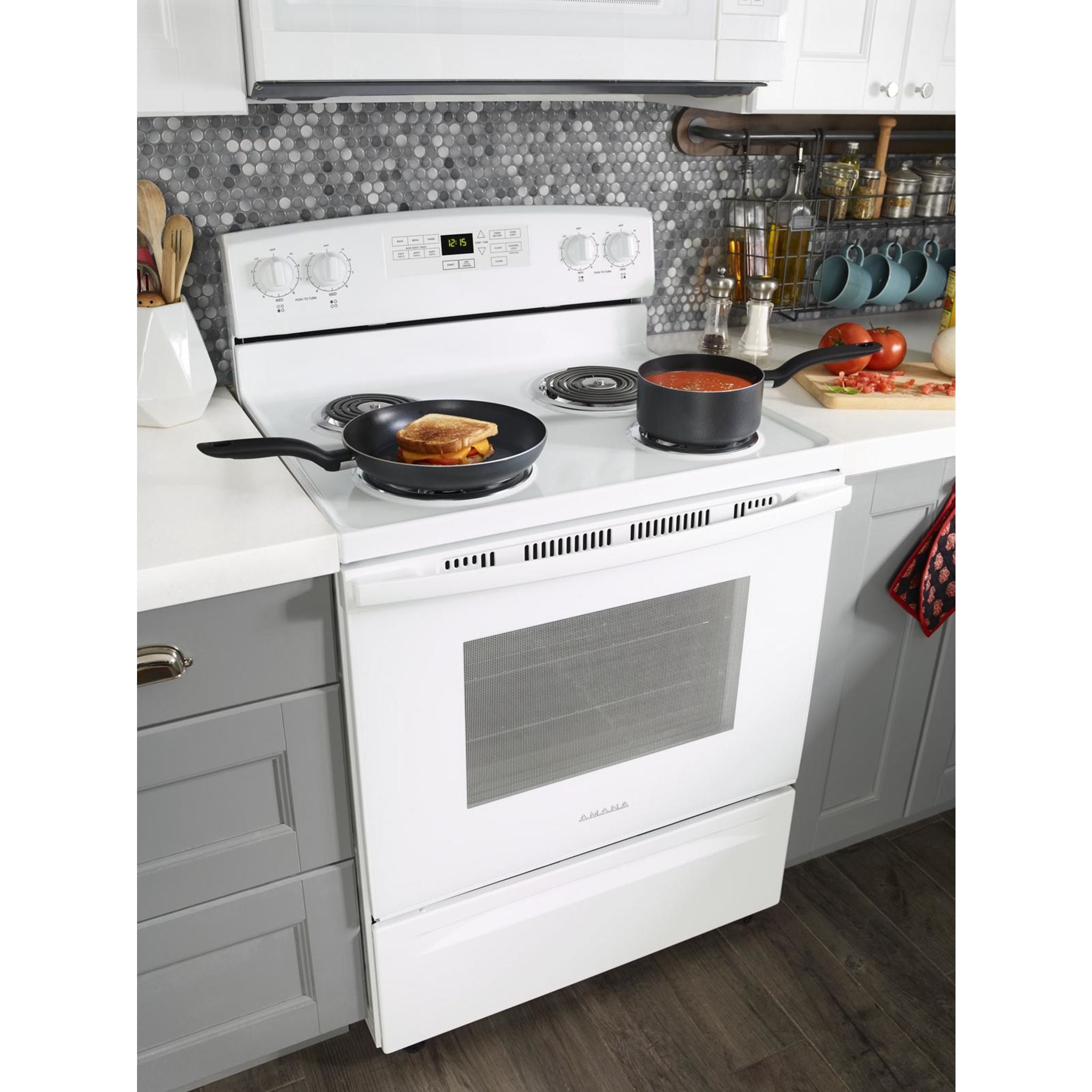 Cuisinière autonettoyante Amana (YACR4503SFW) - Blanc