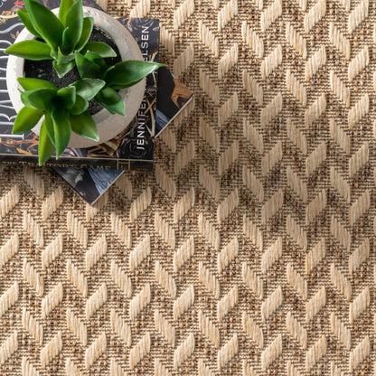 Nuloom Camryn Herringbone Indoor/Outdoor Area Rug