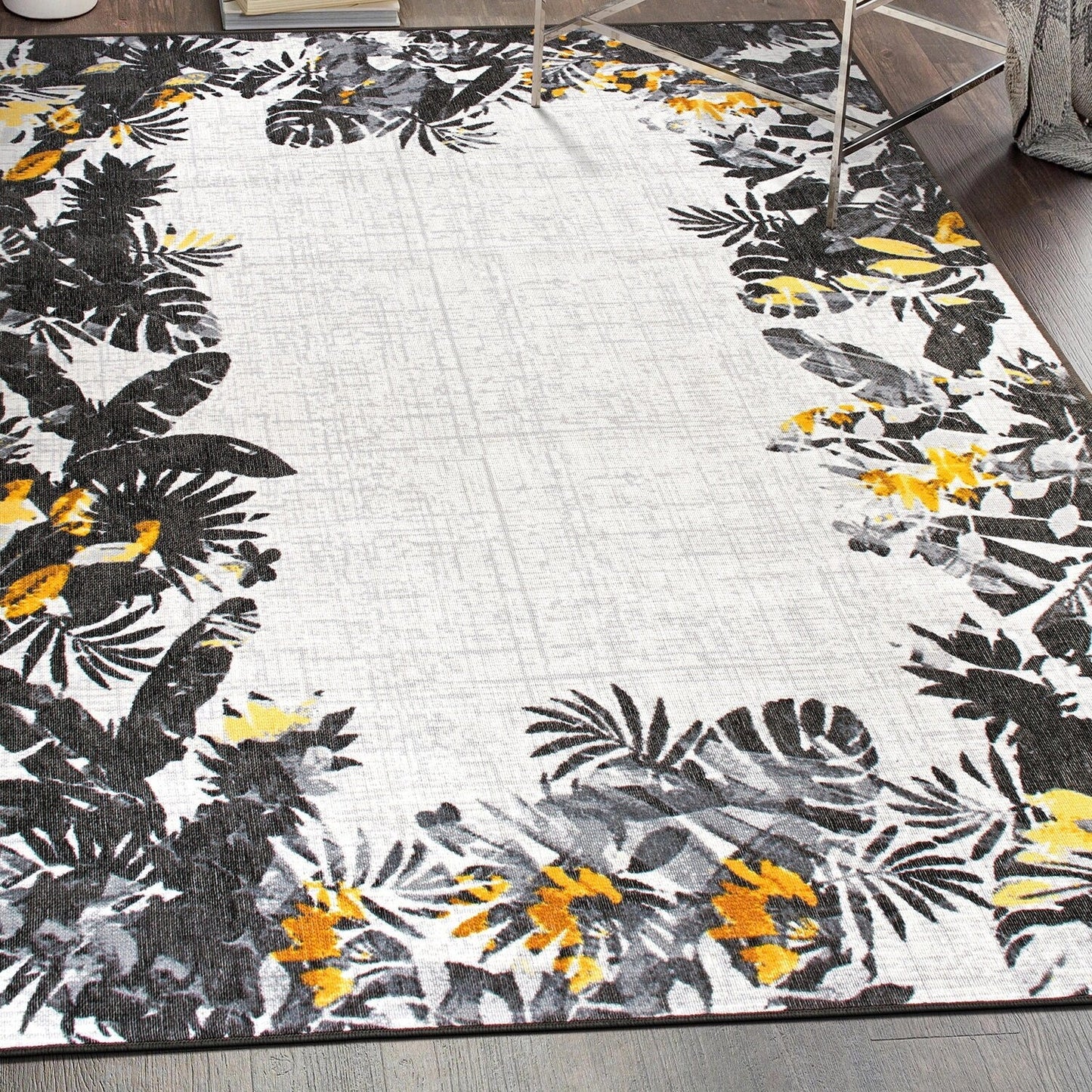 Contemporary Floral Border Indoor/Outdoor Area Rug