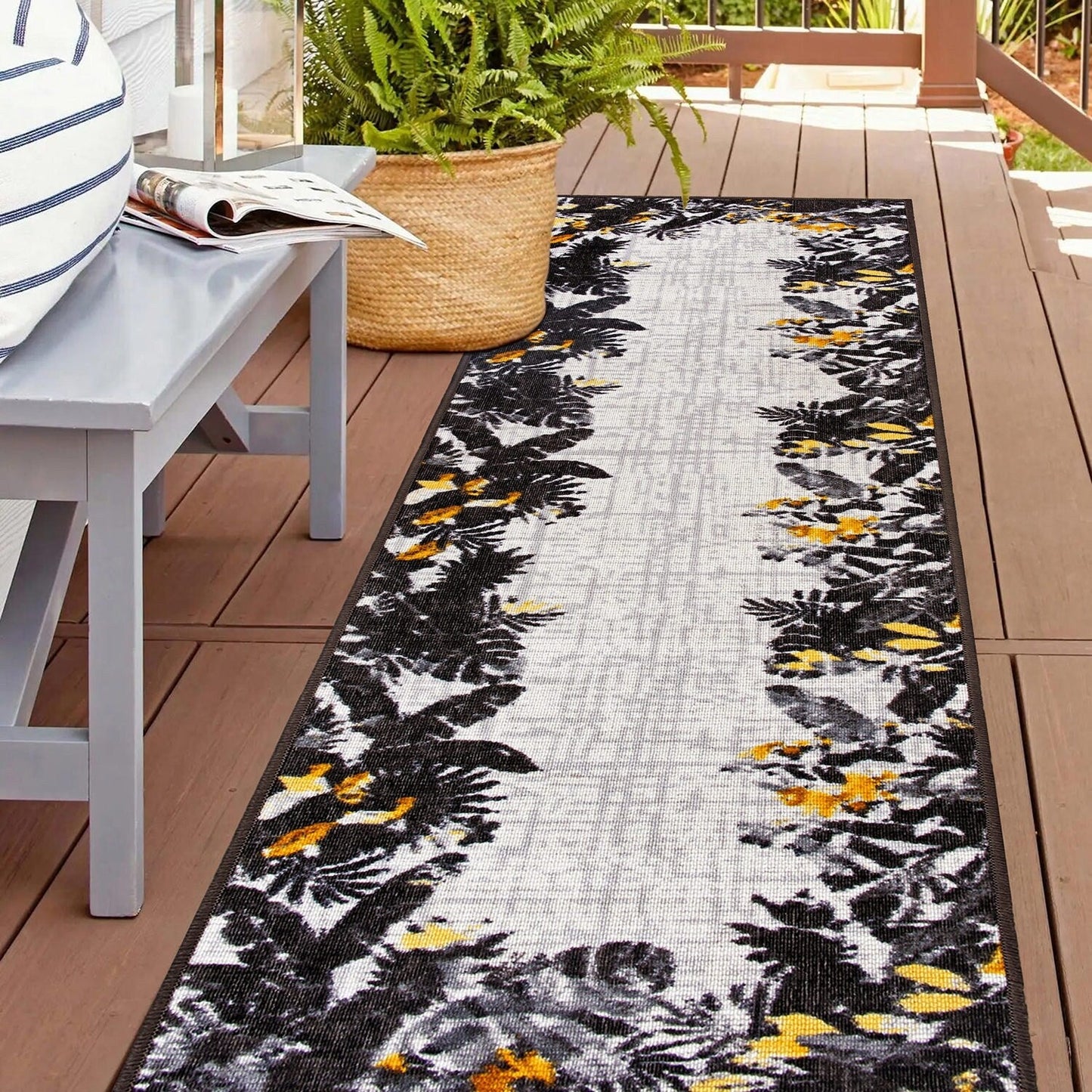 Contemporary Floral Border Indoor/Outdoor Area Rug