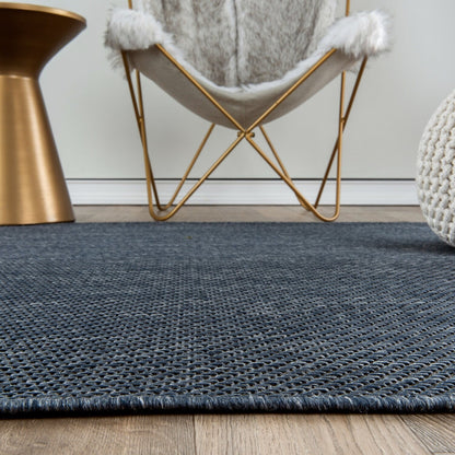 Contemporary Solid Indoor/Outdoor Area Rug