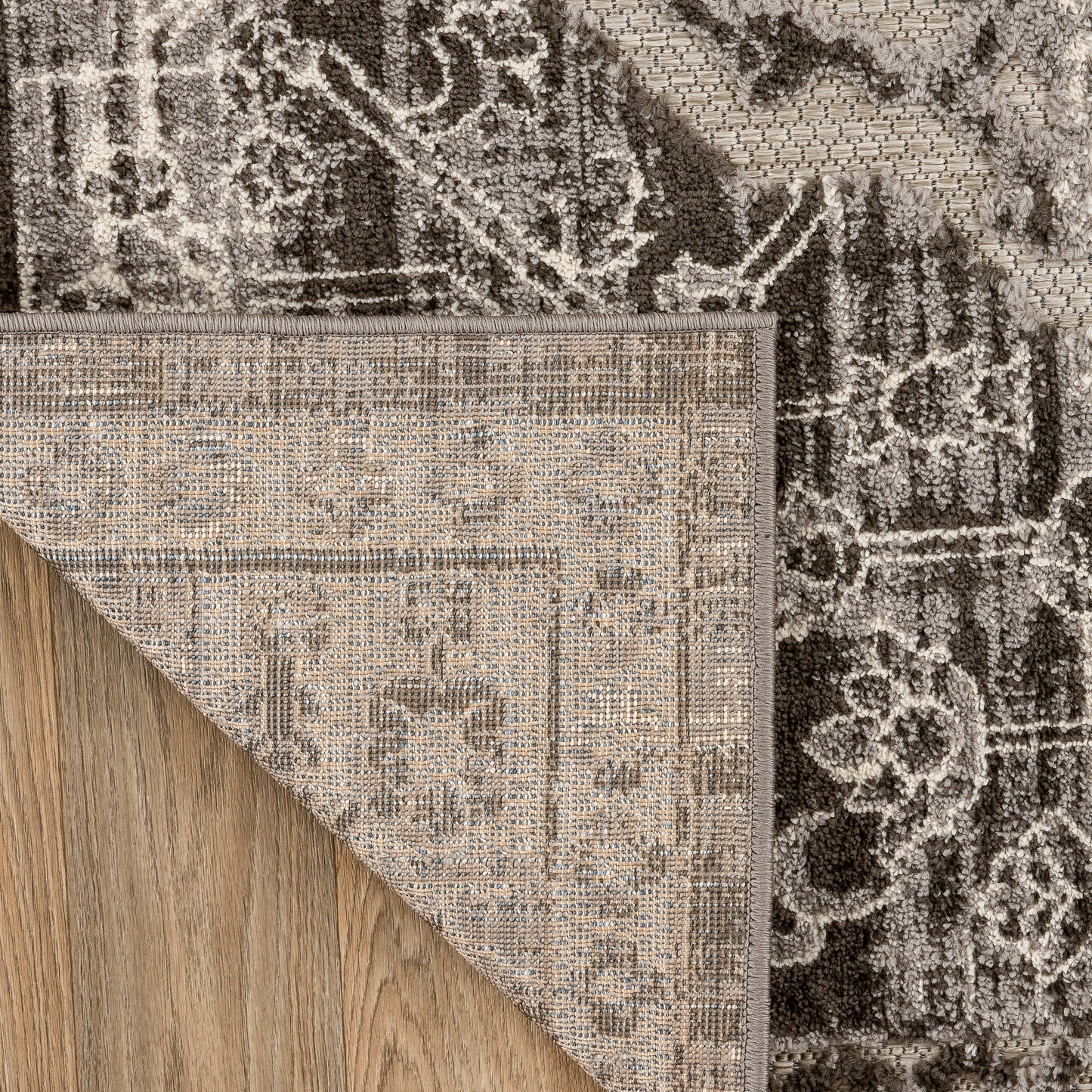 World Rug Gallery Distressed Traditional Indoor/Outdoor Area Rug