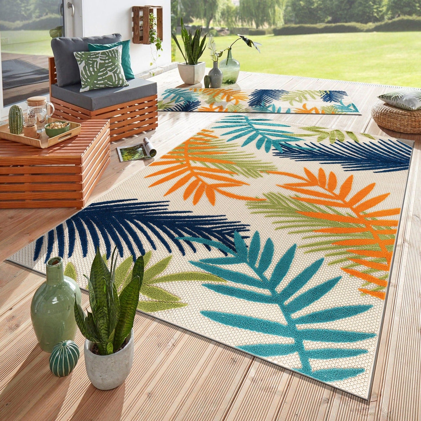 Evora Palm Frond Indoor/Outdoor Area Rug