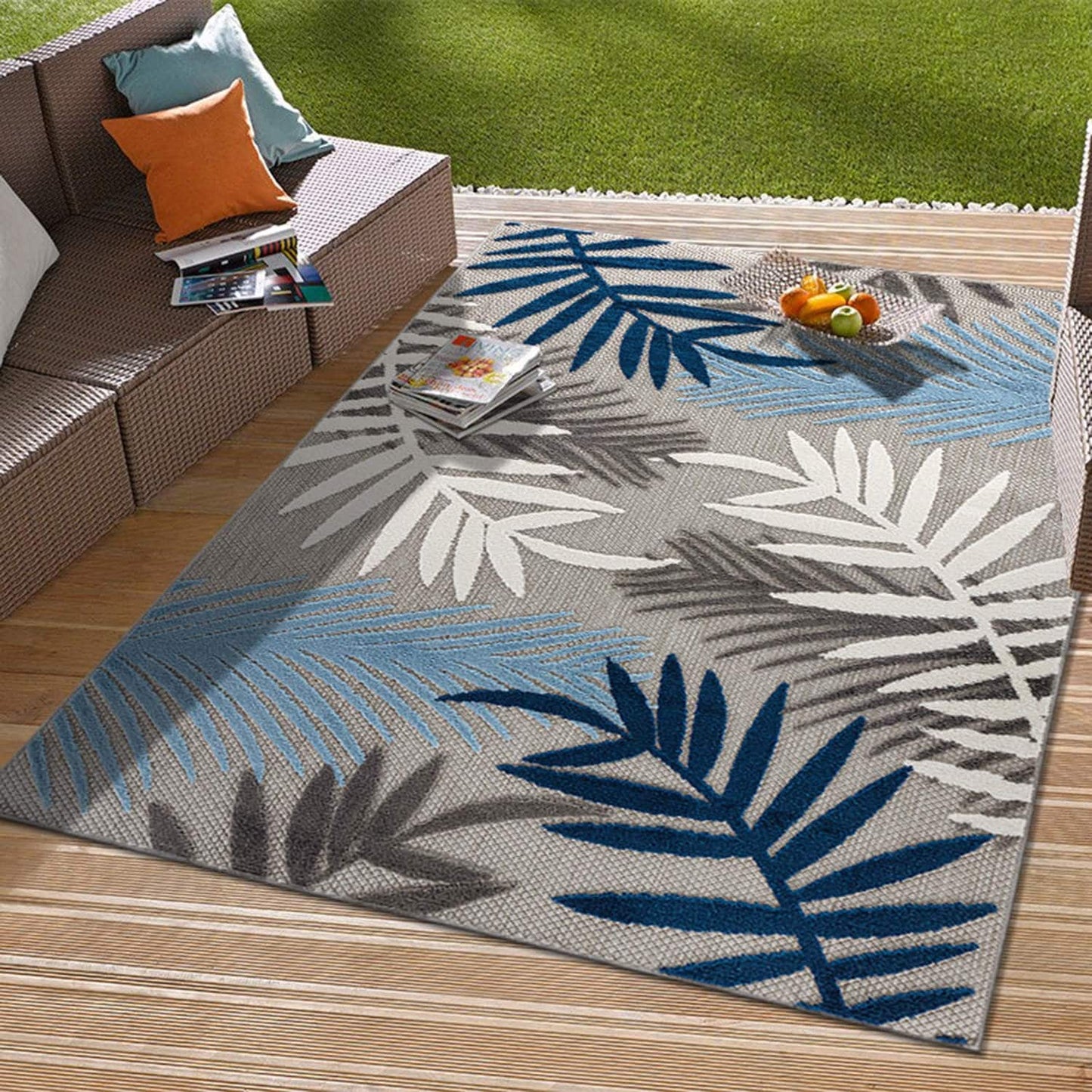 Evora Palm Frond Indoor/Outdoor Area Rug