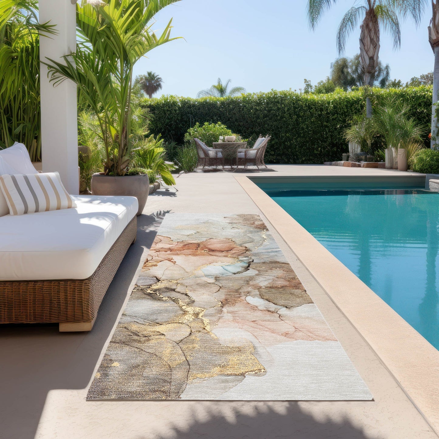 Machine Washable Indoor/ Outdoor Abstract Chantille Rug