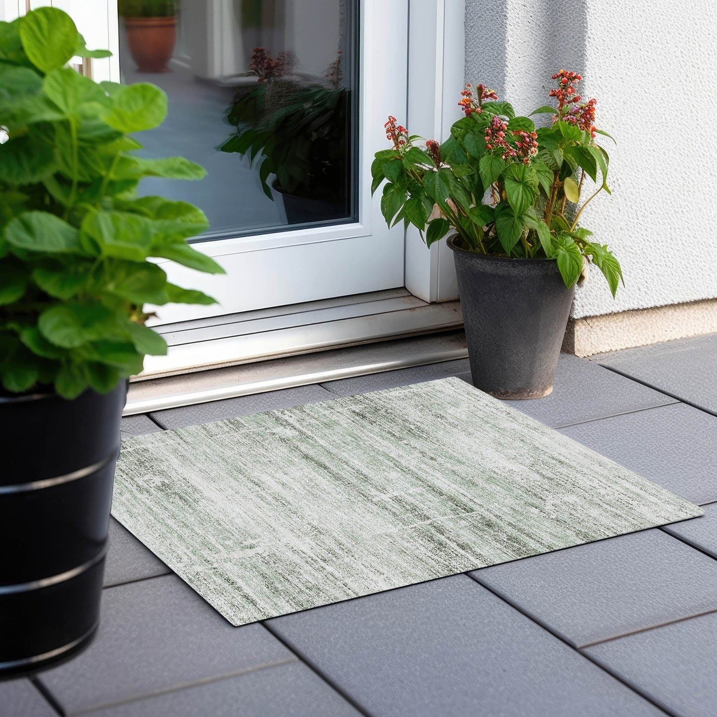 Machine Washable Indoor/ Outdoor Chantille Ombre Solid Rug