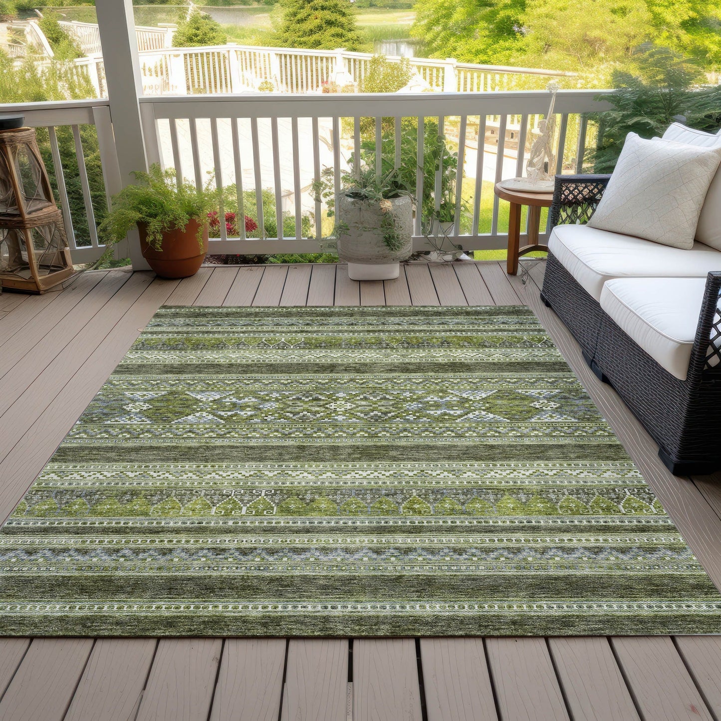 Machine Washable Indoor/ Outdoor Chantille Tribal Boho Rug