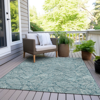 Machine Washable Indoor/ Outdoor Chantille Tropical Palm Rug