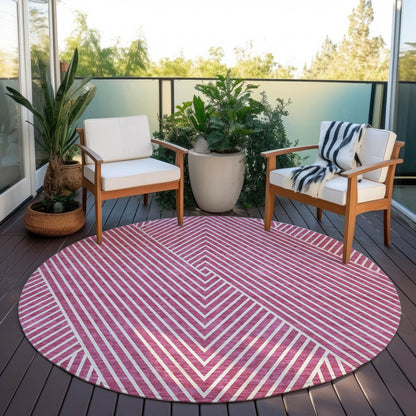Machine Washable Indoor/ Outdoor Modern Geo Chantille Rug