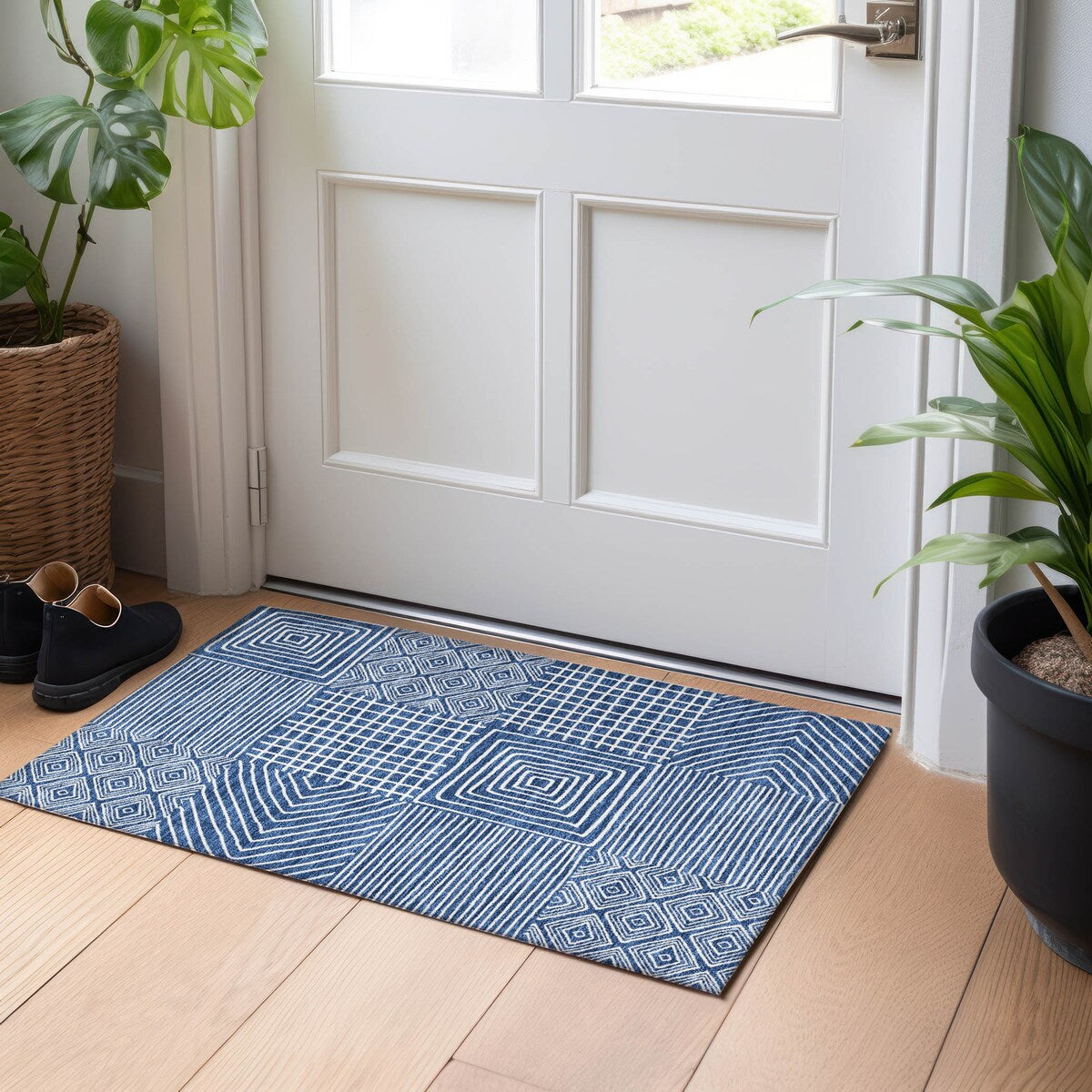Machine Washable Indoor/ Outdoor Modern Mosaic Chantille Rug