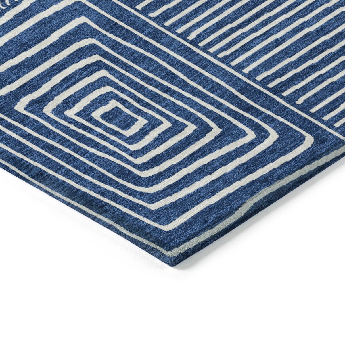 Machine Washable Indoor/ Outdoor Modern Mosaic Chantille Rug