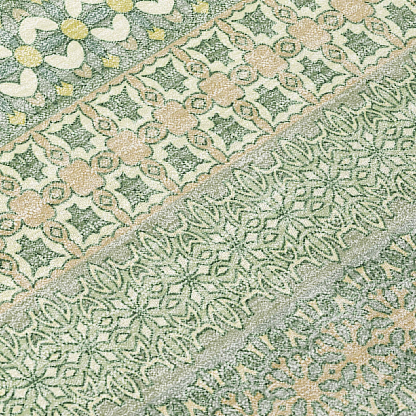 Machine Washable Indoor/ Outdoor Moroccan Stripes Chantille Rug