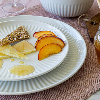 Service de table cannelé en porcelaine blanche Over and Back, 24 pièces