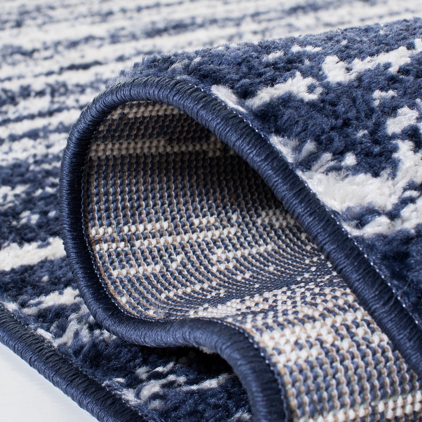 SAFAVIEH Adirondack Mieko Modern Ombre Distressed Area Rug