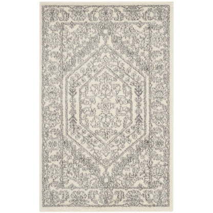 SAFAVIEH Adirondack Sian Rustic Oriental Medallion Rug