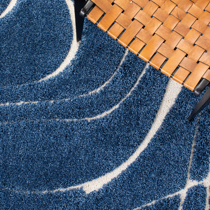 SAFAVIEH Florida Shag Staka Abstract Waves 1.2-inch Area Rug