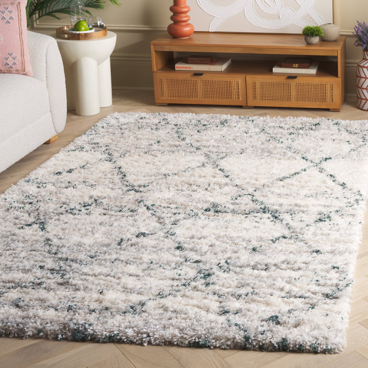SAFAVIEH Fontana Shag Marye Modern Trellis 2-inch Thick Rug