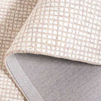 SAFAVIEH Handmade Abstract Marikka Modern Viscose Rug