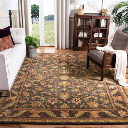 SAFAVIEH Handmade Antiquity Talvikki Traditional Oriental Wool Rug