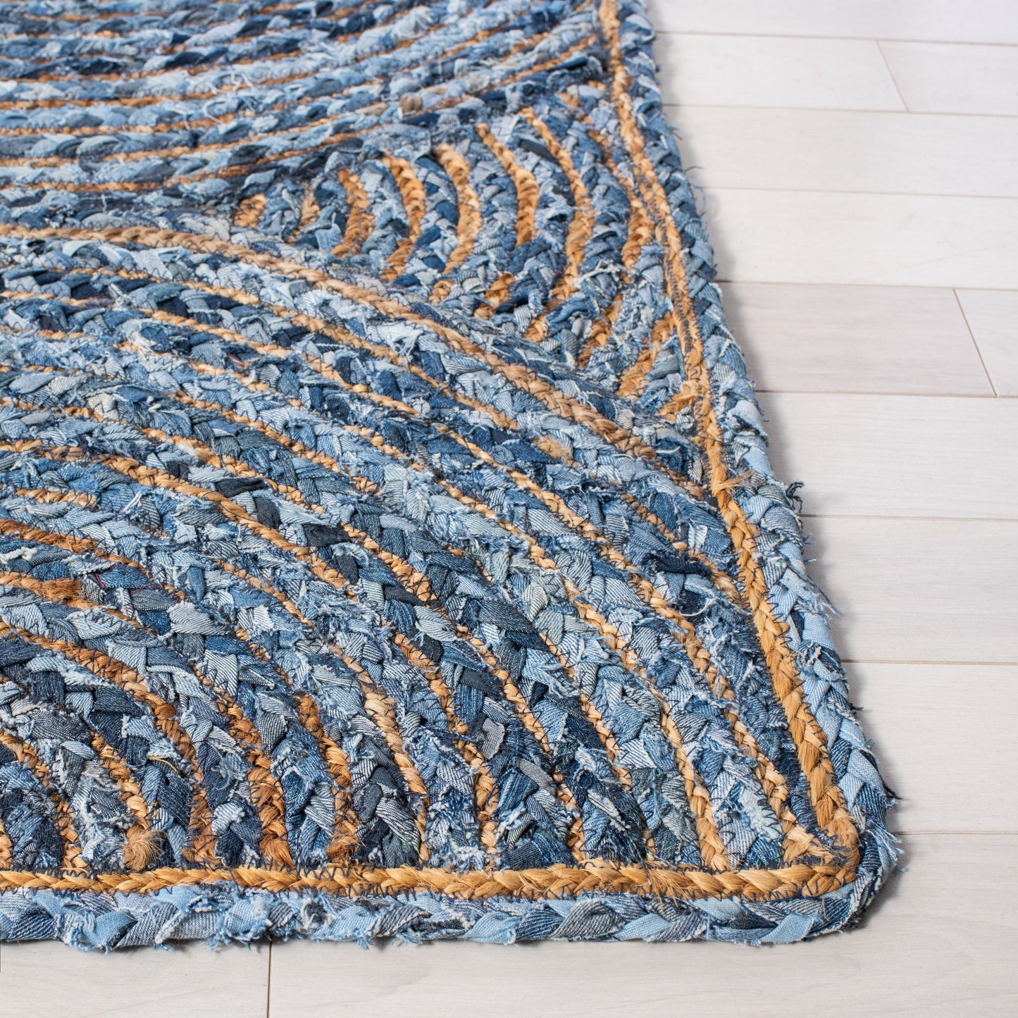 SAFAVIEH Handmade Cape Cod Eulogia Coastal Jute Rug
