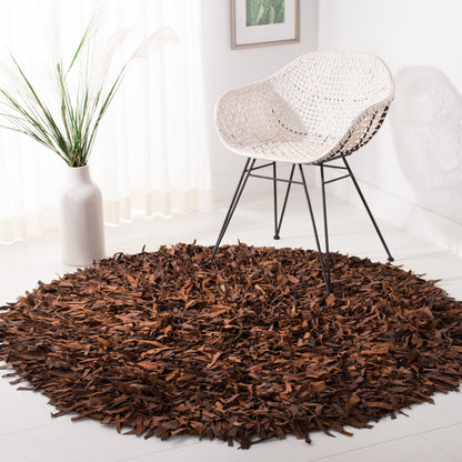 SAFAVIEH Handmade Leather Shag Blayne Modern Leather Rug