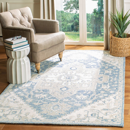 SAFAVIEH Handmade Micro-Loop Gulseven Medallion Wool Rug