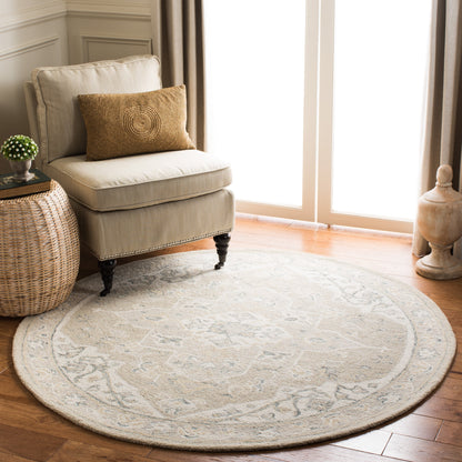 SAFAVIEH Handmade Micro-Loop Selveta Wool Rug