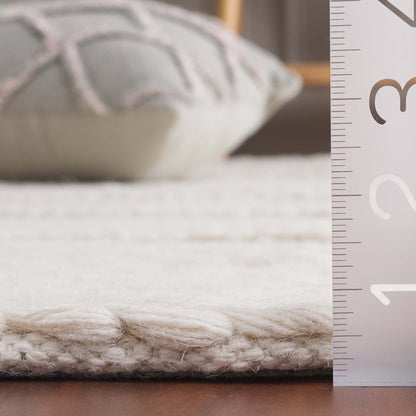 SAFAVIEH Handmade Natura Ardy Wool Rug