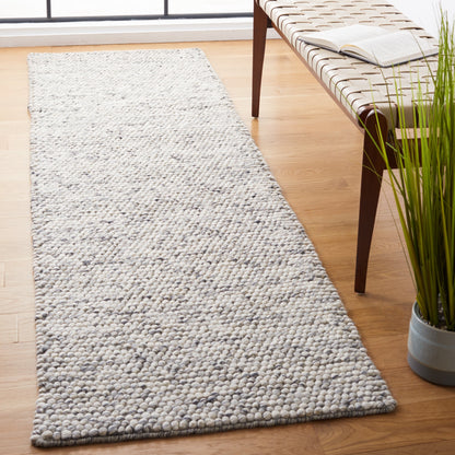 SAFAVIEH Handmade Natura Gonnie Wool Rug