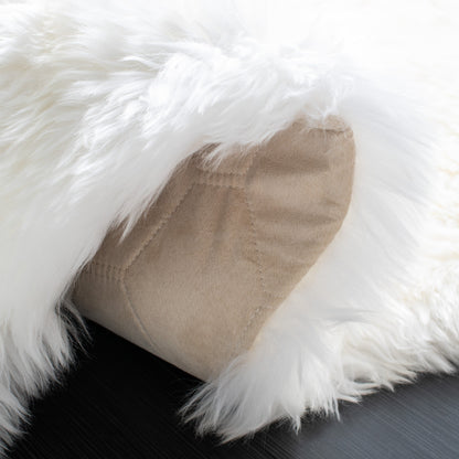 SAFAVIEH Handmade Sheepskin Brittnie Genuine Pelt Rug