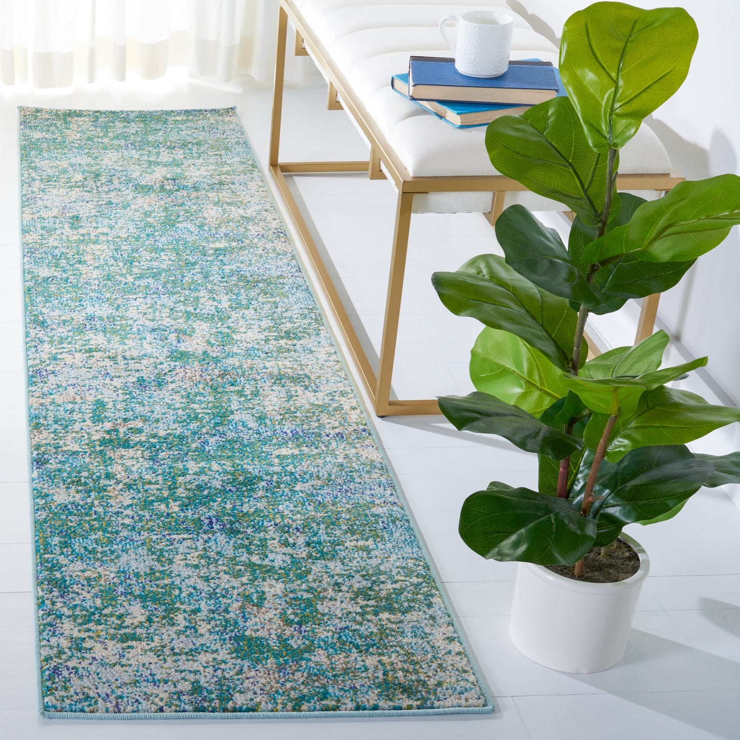SAFAVIEH Madison Carla Modern Abstract Rug