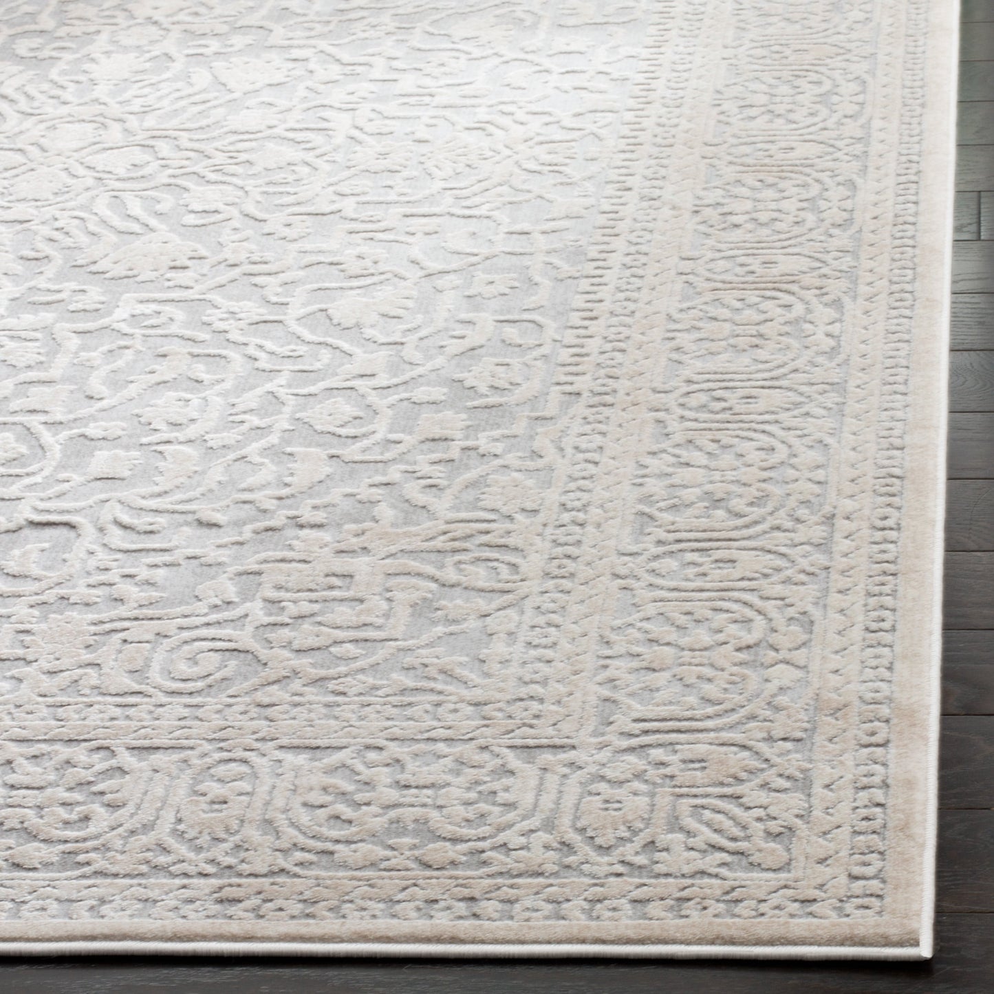 SAFAVIEH Reflection Elzada Oriental Rug