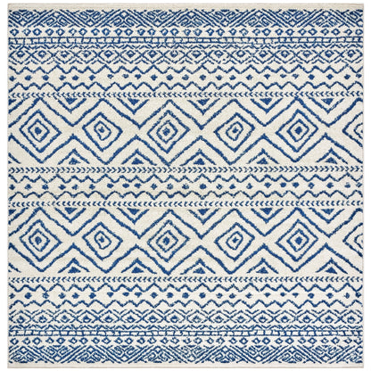 SAFAVIEH Tulum Vassilia Moroccan Boho Distressed Rug