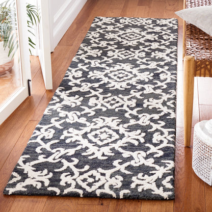 SAFAVIEH, Handmade Blossom Vesela Modern Floral Wool Rug