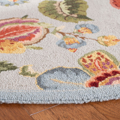 SAFAVIEH, Handmade Chelsea Jurendine French Country Floral Wool Rug