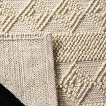 SAFAVIEH, Handmade Natura Paladia Wool Rug