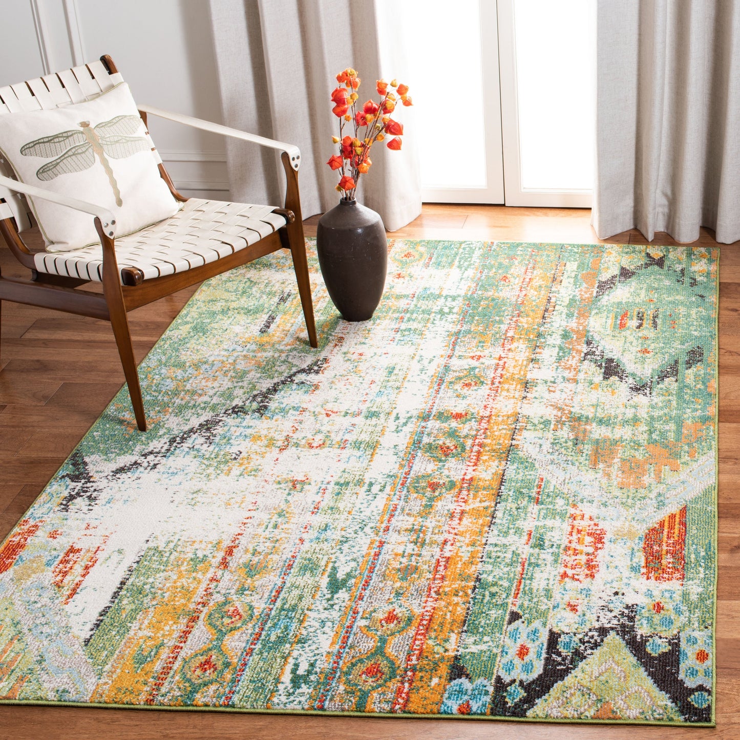 SAFAVIEH, Madison Sonya Abstract Boho Distressed Rug