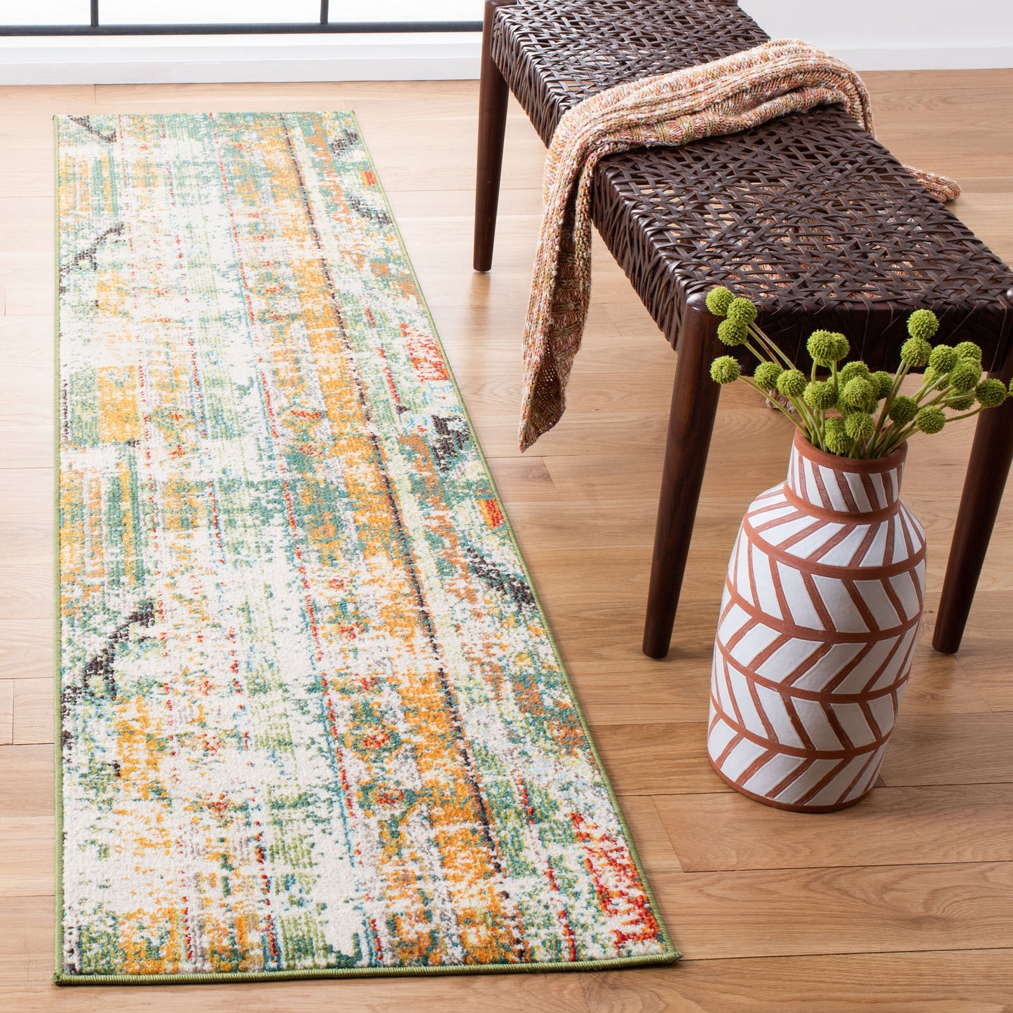 SAFAVIEH, Madison Sonya Abstract Boho Distressed Rug