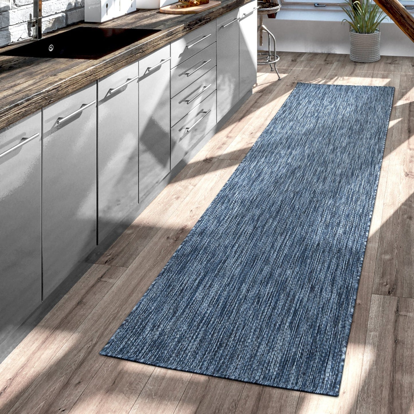 Variegated Waterproof Outdoor Rug for Patio