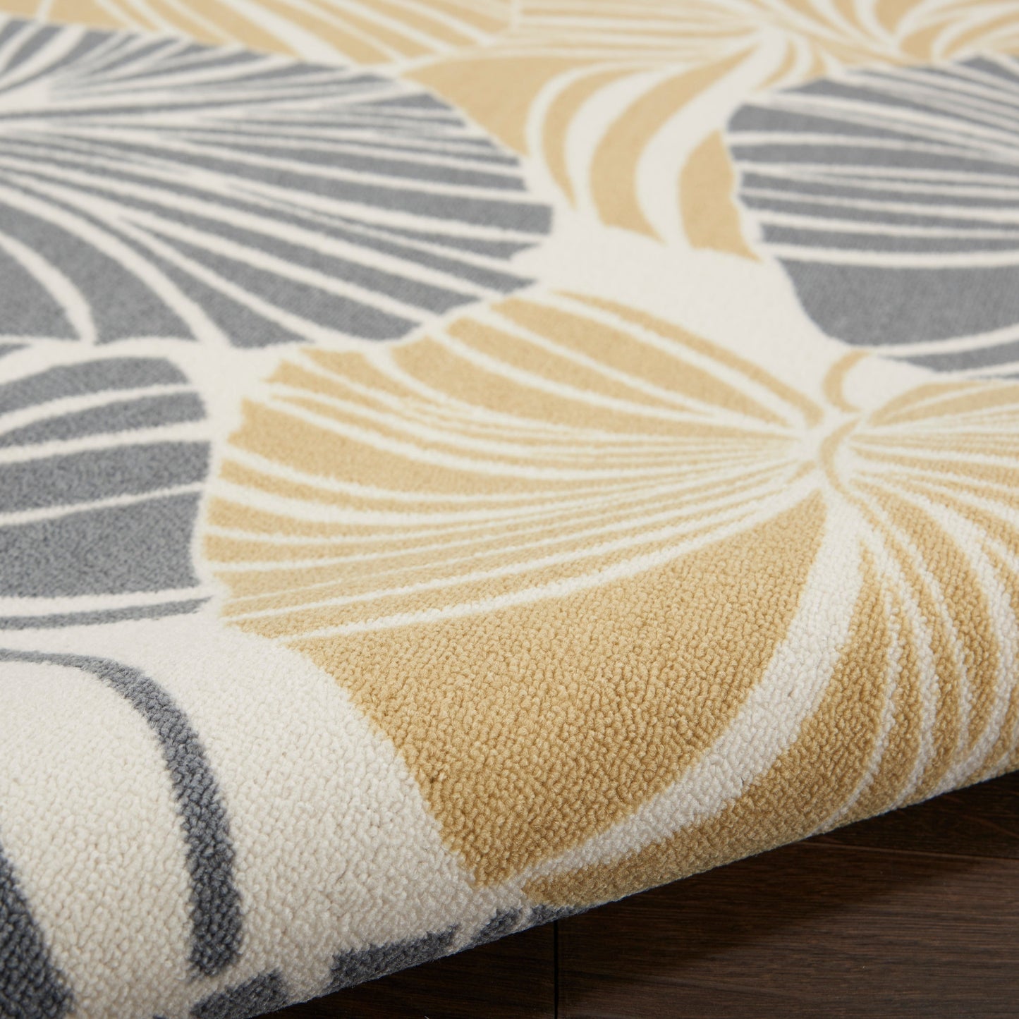 Waverly Sun N' Shade Modern Botanical Indoor/Outdoor Area Rug