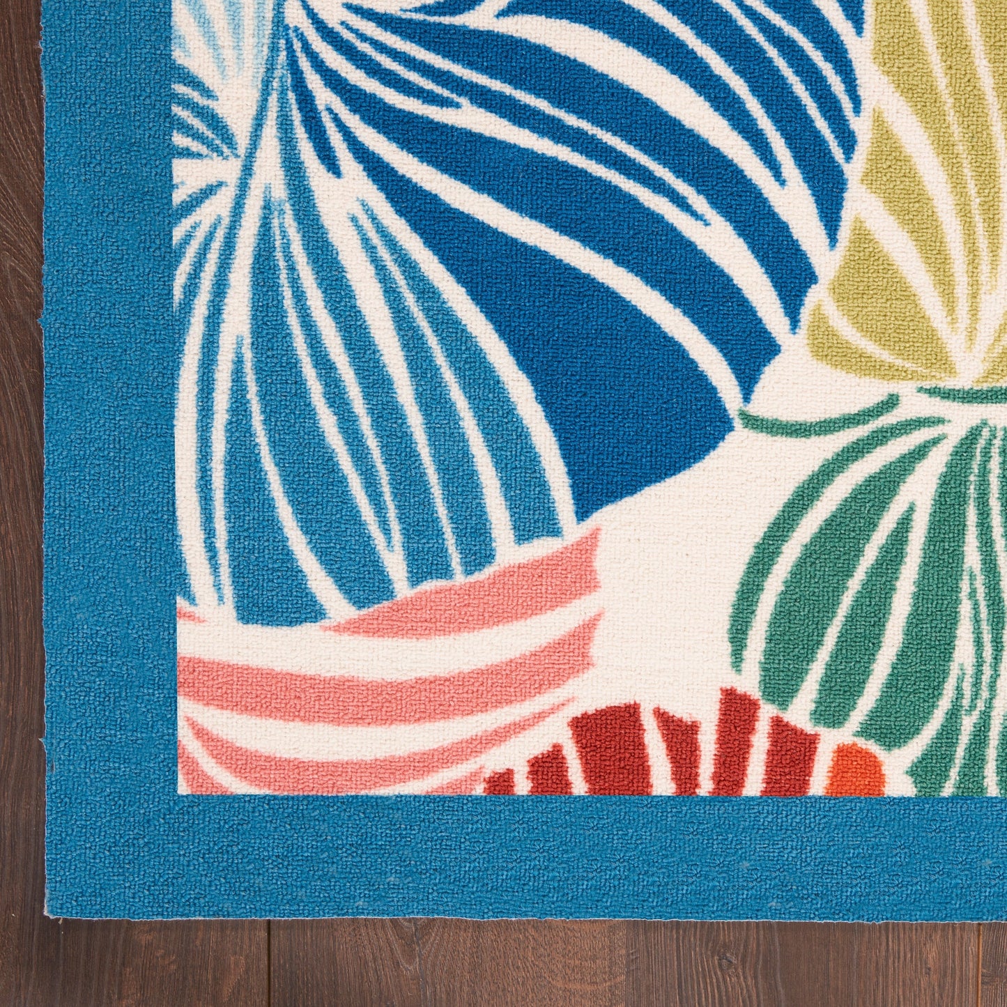 Waverly Sun N' Shade Modern Botanical Indoor/Outdoor Area Rug