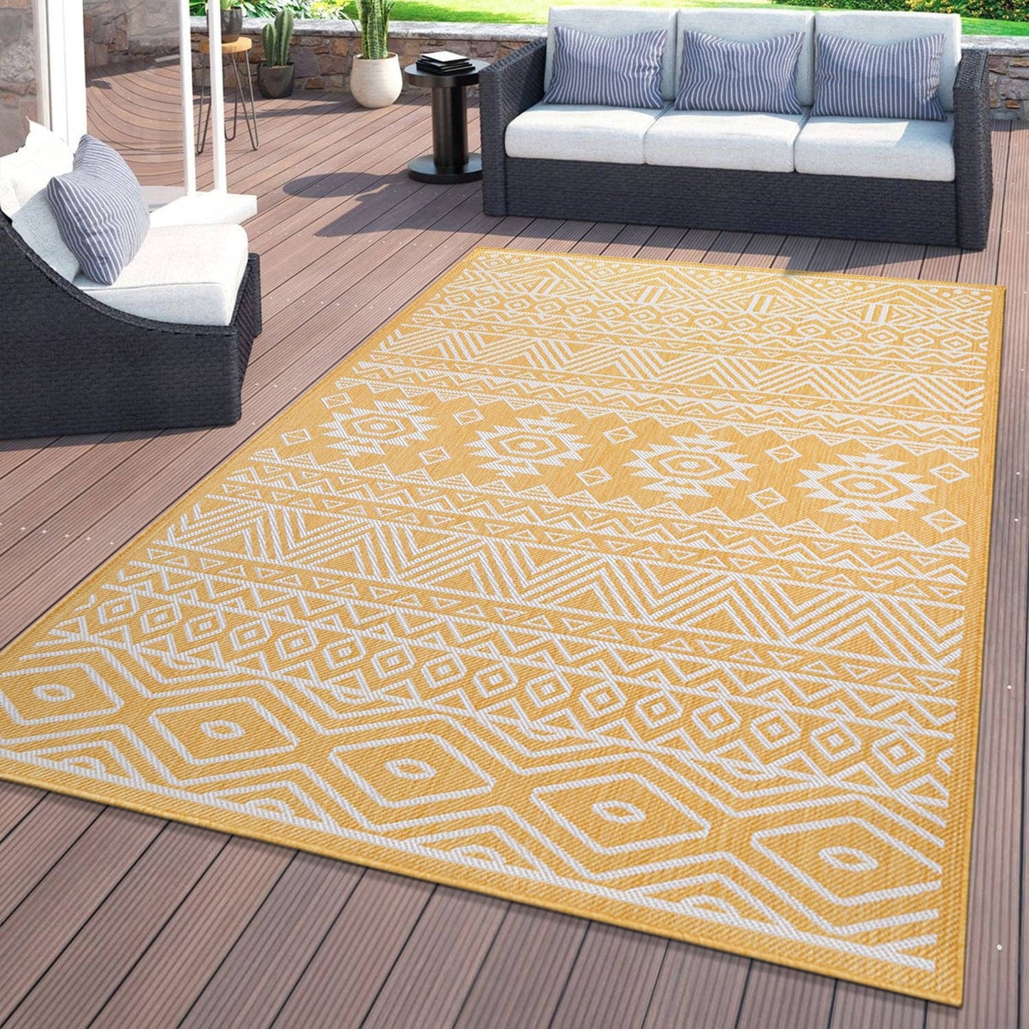 World Rug Gallery Distressed Geometric Bohemian Textured Flat Weave Indoor/Outdoor Area Rug