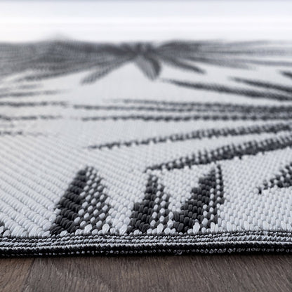 World Rug Gallery Floral Tropical Reversible Recycled Plastic Outdoor Rugs